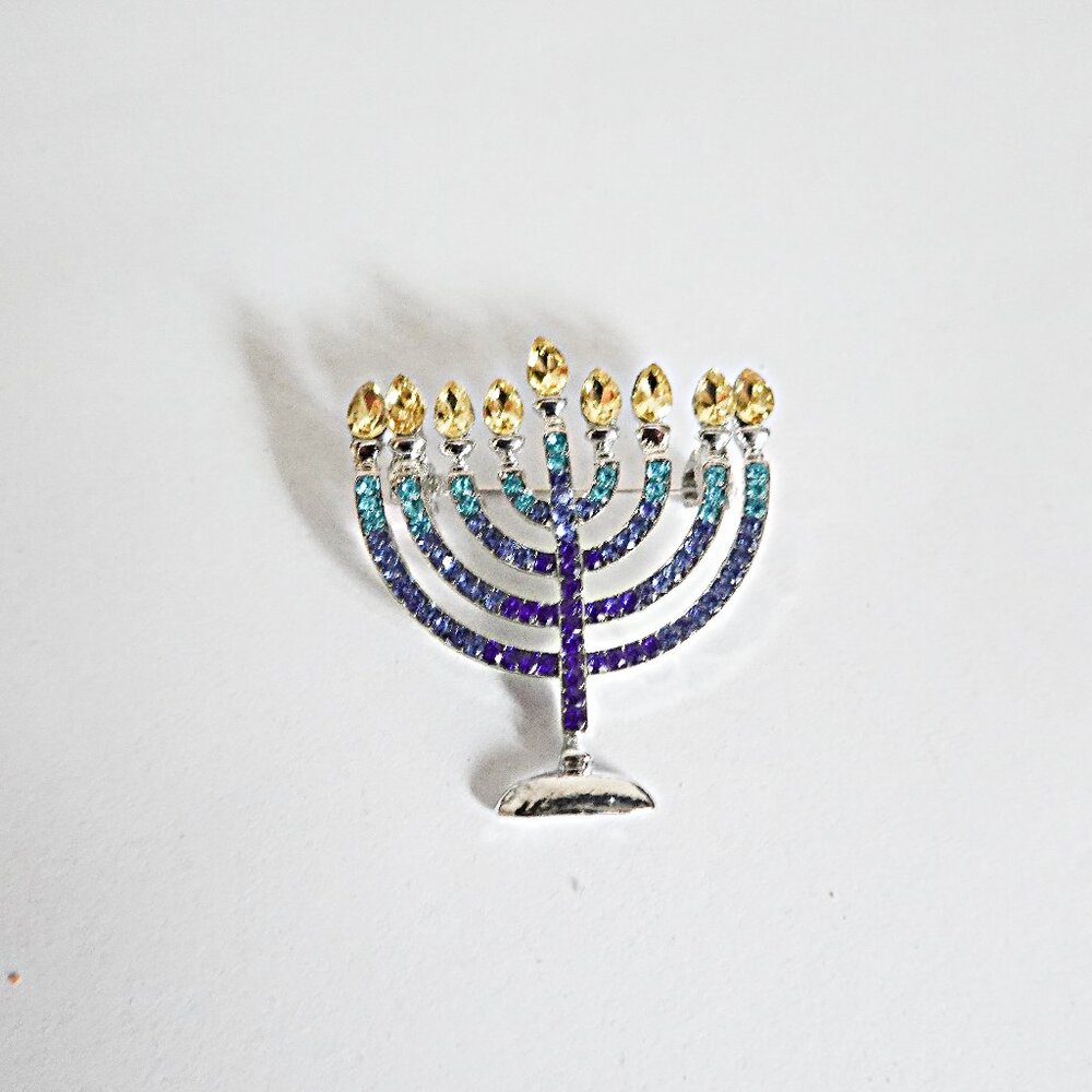 NEW  Menorah Hanukah  Brooch Pin